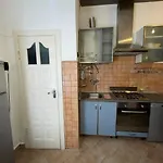 White On Center Apartment *