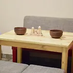 White On Center *