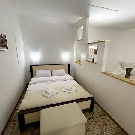 White On Center דירה *