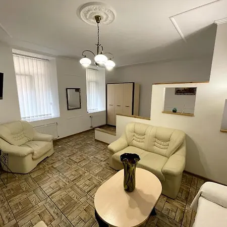 White On Center *