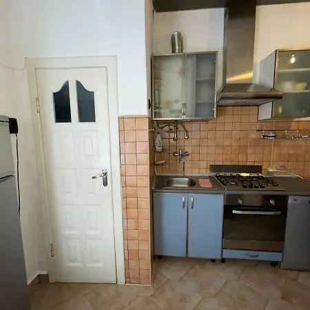 White On Center Apartament *