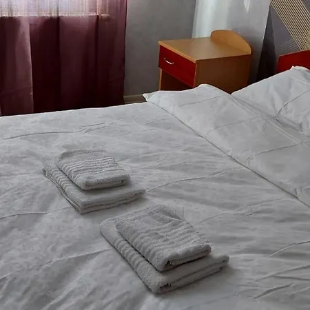 White On Center Apartament