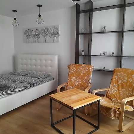 Apartamento White On Center