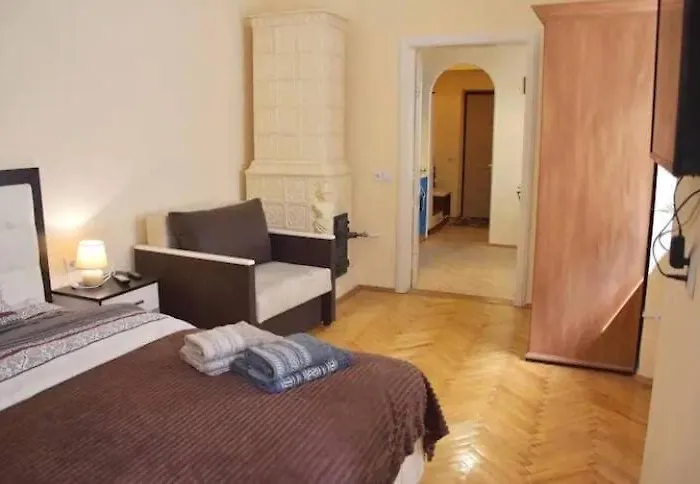 Apartment White On Center