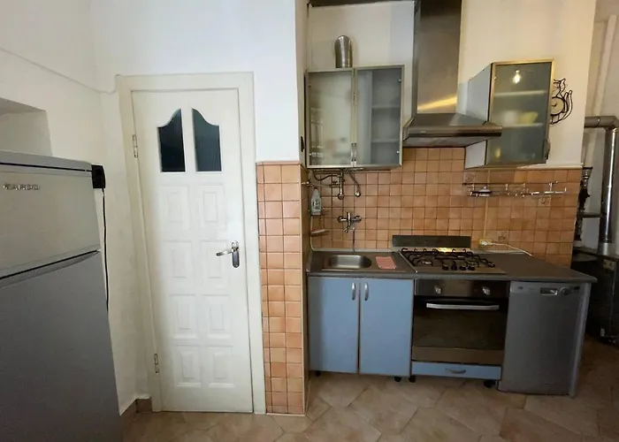 White On Center דירה *