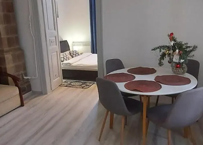 White On Center Apartmán *